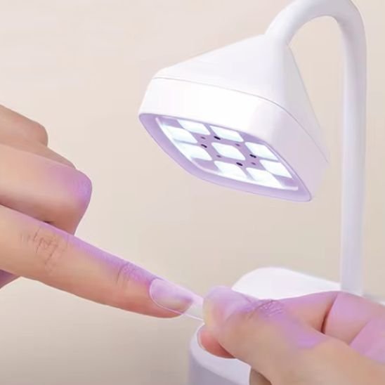 Lampe UV ongles | SècheExpress - Univers des accessoiresLampe UV ongles | SècheExpress